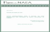 Papers do NAEA n.º 334 - Notas introdutórias para o estudo da vida associativa dos artesãos de miriti: relatório de campo